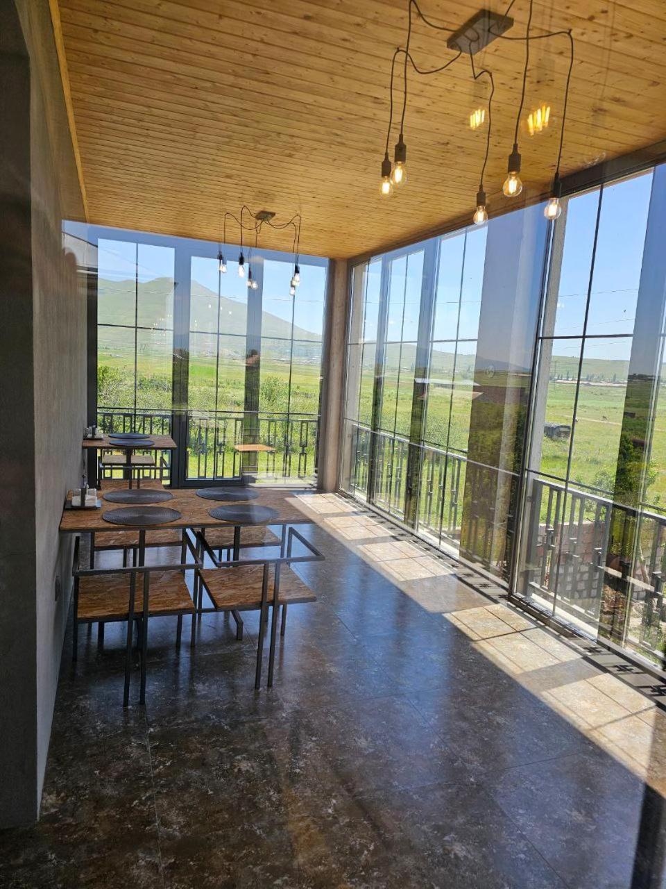 Sargsyan Eco House Aparthotel Sevan Eksteriør bilde